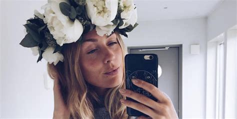 Ditte svanfeldt är för mig en riktigt tvättäkta influencer. Alkohol på midsommar med barn nära - ja eller nej? - LOPPI.se