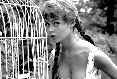 Brigitte Bardot Casou Virgem De 50 Anos De Textos
