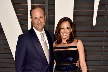 Newlyweds kamala harris and douglas emhoff were all smiles as they attended a children's defense fund event in december 2014. Douglas Emhoff Pictures, Photos & Images - Zimbio