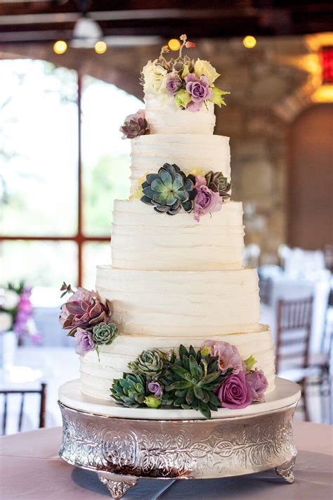 Securing the band you've always dreamed of. Austin Wedding Cake Spotlight - Simply Delicious Custom Cakes