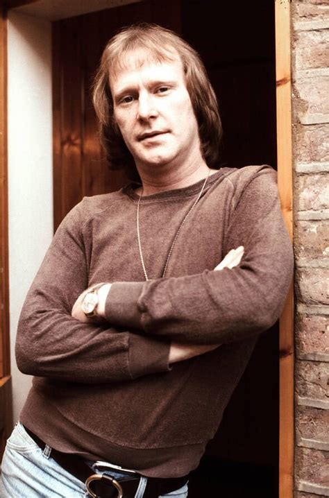 Dennis Waterman Dead New Tricks And Minder Star Dies Aged 74 With Wife