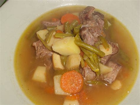 Omas Rindfleischsuppe Rezept mit Bild von Gelöschter Benutzer