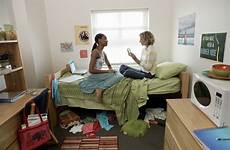 dorm roommate issues along housing thinkstock