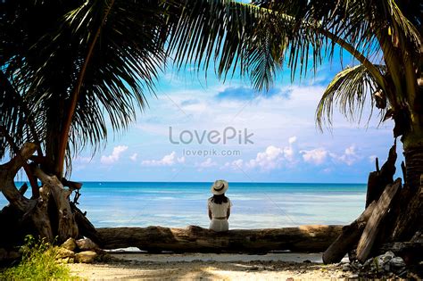 Mulai dari gambar alam, gunung, pantai, laut, sungai yang sangat indah, mudah digambar, simple, dll. Fantastis 17+ Contoh Lukisan Pemandangan Di Tepi Pantai ...