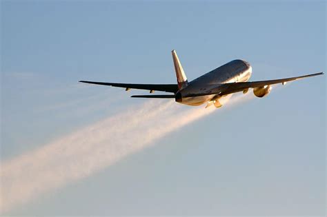 Li hai, ceo of cas, aengus kelly, ceo. Singapore Lessor Eyes Further Digitalization | Aviation ...