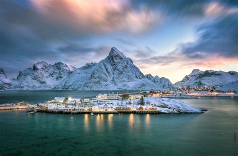 Beautiful Fishing Village Reine In Norway Chill And Live Lofoten