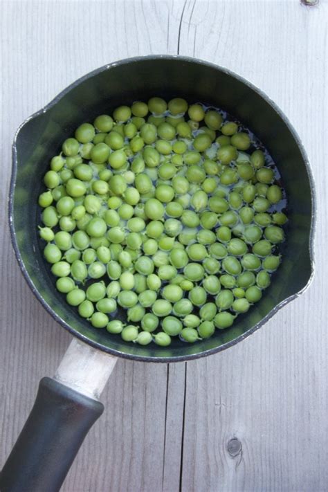 The grains have had their hull removed, and have been. How To Cook Fresh Peas - The Culinary Chase