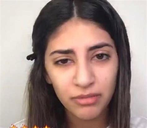قامت شروق بأداء صوت ميلودي من فيلم ديزني حورية البحر 2: الجزء الثاني ثريد عن اشكال المشاهير قبل وبعد 👱🏻‍♀️ 👵🏻 ...
