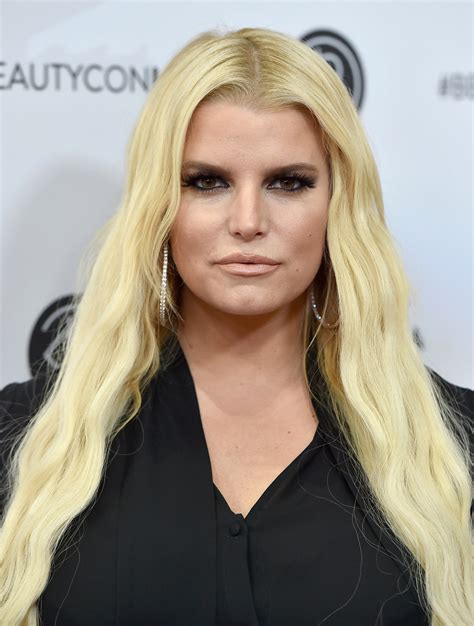 Jessica Simpson Hit Rock Bottom Boozing At 7 30am And Being Too Drunk