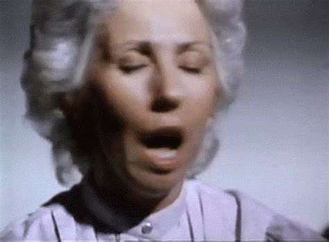 Shaking Old GIF Shaking Old Lady Discover Share GIFs