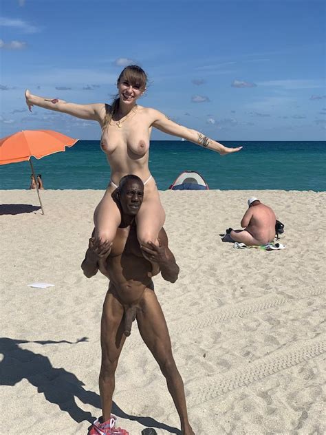 Who Is This Girl With A Bbc Nude At The Beach Reply