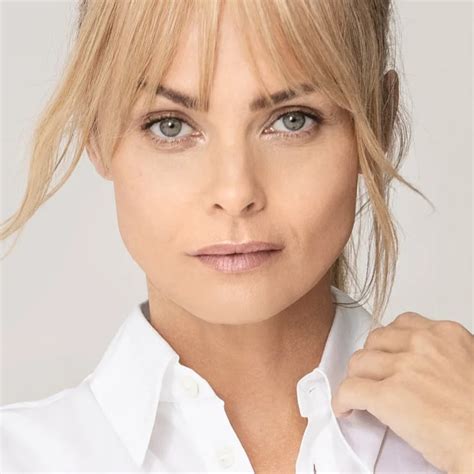 Picture Of Izabella Scorupco