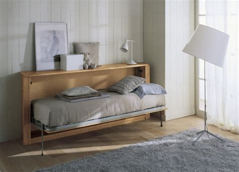 Letti a s parsa ikea from letti a scomparsa prezzi mondo convenienza , source:cinascelaverbena.it letti mondo convenienza letto matrimoniale con contenitore nascosto sotto la rete a doghe che grazie alla presenza di un. Letto a scomparsa Massello, in vero legno