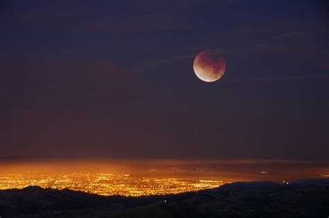 There are two types of eclipses: Pictures of the Eclipse | Solar System Exploration ...