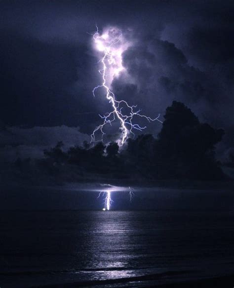 Lightning red redlightning aesthetic redaesthetic locks. in the clouds | Mother nature, Lightning storm, Aesthetic art