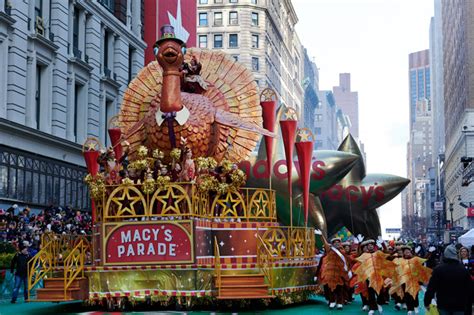Macy S Thanksgiving Day Parade 2022 NYC Route Lineup Floats