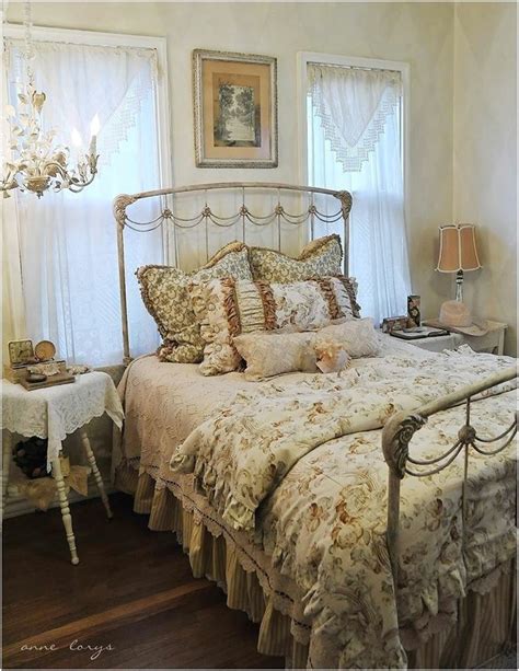 Amazing Romantic Country Bedroom Decorating Ideas Homenthusiastic Bedroom Vintage Shabby