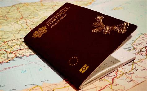 被世界银行评为容易营商的最高评级。 被国际经济合作与发展组织 （oecd） 评为国际白名单国成员。 瓦努阿图护照含金量高，免签国家和地区超过100个，并且承认双重国籍。 推荐理由：办理周期快；一人提名，三代同行；护照含金量高. 2020年葡萄牙护照可免签进入185个国家 - CCILC