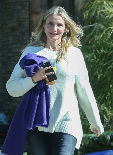 Cameron Diaz Spotted Out In La Ahead Of Book Release For The Longevity