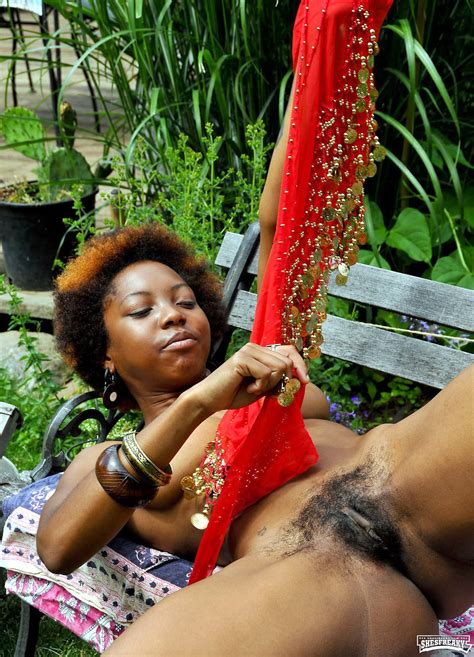 Filles D Afrique De L Est Nue Photos De Femmes