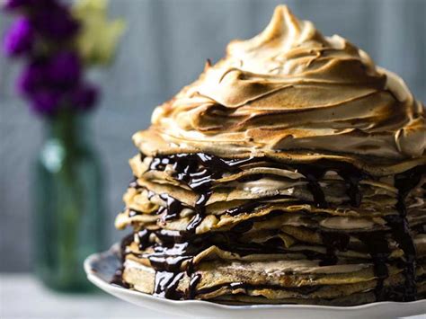10 Gorgeous Crepe Cakes We Re Salivating Over Right Now Chatelaine