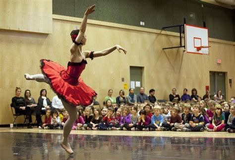 ballet-kelowna-dancers-perform-at-elementary-school-the-globe-and-mail