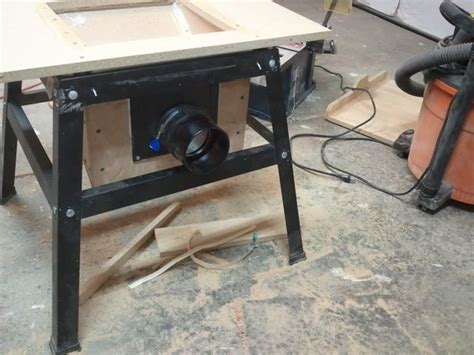 A standard circular saw inverted and attached to 19mm mdf. Best 25+ Table saw dust collection diy ideas on Pinterest ...