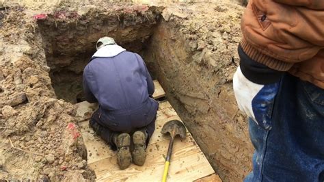 Digging A Muslim Grave For A Burial Amazing Interesting And Funny Workers Watch And See