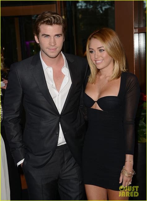 Miley Cyrus And Liam Hemsworth Are Engaged Again Photo 3557357