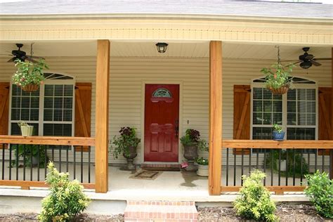 61 Modern Farmhouse Porch Decor Ideas Porch Remodel House Front