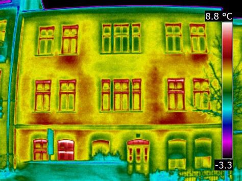 Finden sie hochwertige fotos, die sie anderswo vergeblich suchen. Thermografie: Blick hinter die Kulissen des Hauses ...