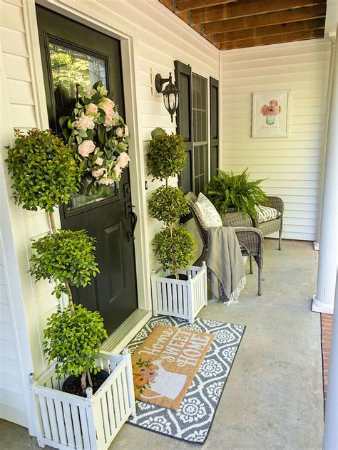 Elevate Your Spring Porch Decor with These Tips