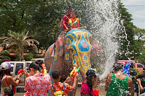songkran festival la fête de l eau en thaïlande