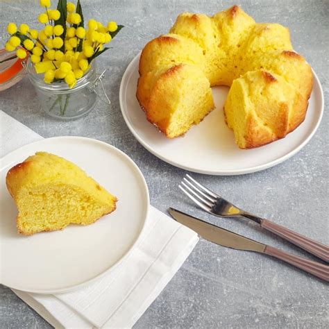Il pan d'arancio è un dolce di origine siciliana molto gustoso, preparato con ingredienti semplici e genuini, e soprattutto con le arance, delle quali vengono utilizzati buccia e polpa. Pan d'arancio - tutta la bontà delle arance - Arancia e ...