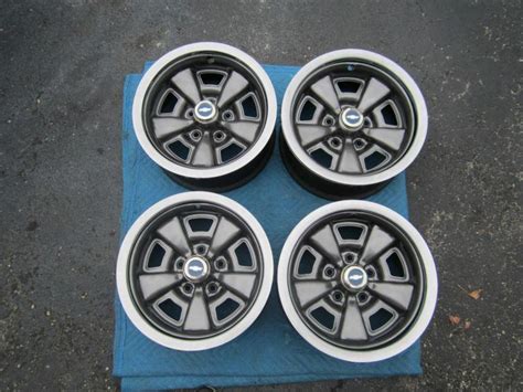 Find 4 71 81 Chevy Chevelle Ss Camaro Z28 Rally Wheels 15x7 5 Spoke