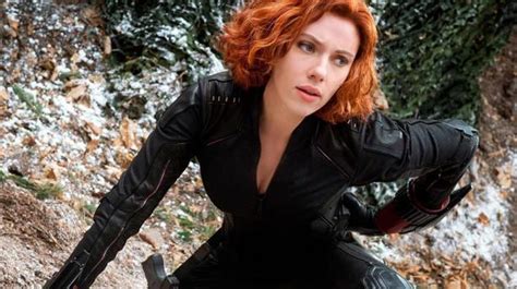 Do you like this video? Black Widow : l'héroïne Marvel incarnée par Scarlett ...