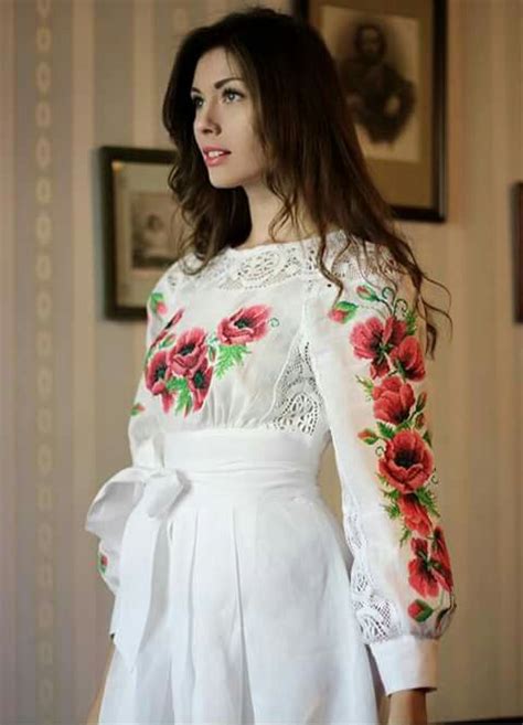 Pin By Yanna May On Traditional Mexican Dresses Embroidered Clothes