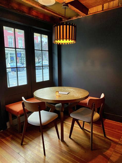 Hemlock a charming cocktail bar in Catskill