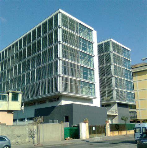 .levaggi, sindaco di chiavari, intervistato per zenazone.it da michela resi in un locale sul mare di si è parlato anche di alluvione, chiavari ne ha subita una violentissima nel 2012 e ha saputo. Tribunale di Chiavari: Sindaco Levaggi scrive a Letta ...