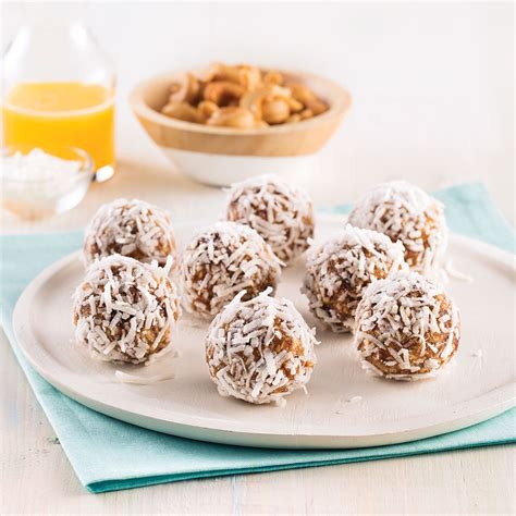 Boules d énergie aux noix de cajou dattes et orange Les recettes de Caty