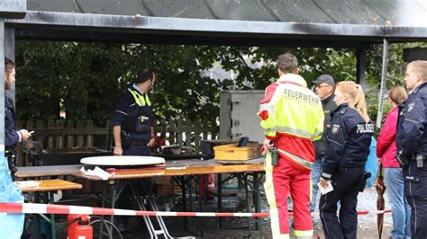 An explosion such as this at an industrial and chemical plant really had the potential for very serious damage indeed, he said. Explosion auf Backesfest, NRW: „Wir wissen, wie der ...