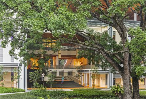 Department of art and art history: yale-NUS campus in singapore by pelli clarke pelli