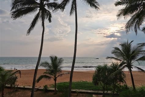 Beach Getaway At Sri Villas In Bentota Sri Lanka Foodicles