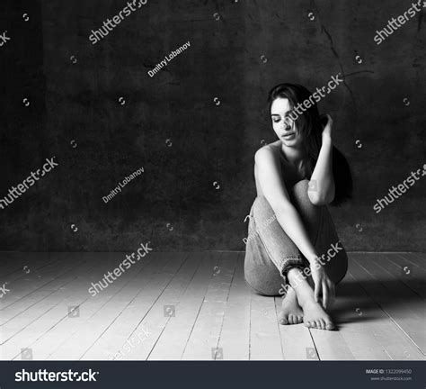 Sexy Sensual Beautiful Woman Posing Naked Stock Photo 1322099450