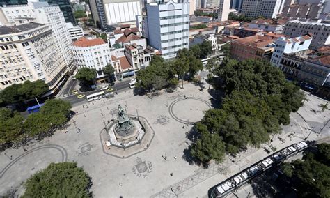 Praça Tiradentes No Centro Do Rio Será Objeto De Estudo Para