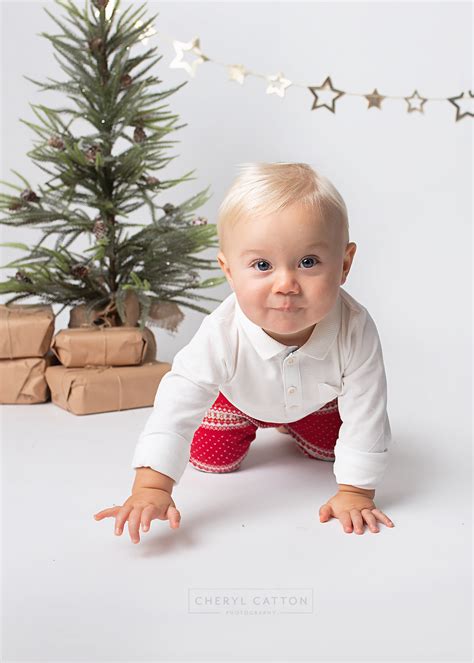 Simple Christmas Mini Session Photoshoot With Baby Boy Baby Christmas