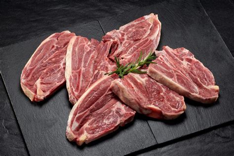 Cooking times when placing your lamb chops under the broiler: Lamb Shoulder Chops - Farm and Fork