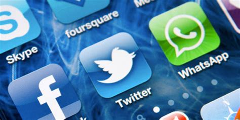 Stay tuned for better twitter and facebook integration features, coming soon. Disfruta de WhatsApp y redes sociales de forma gratuita ...