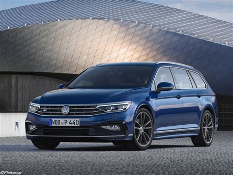 The volkswagen passat is a generic family sedan, but it provides the price points and roster of the 2021 volkswagen passat trades performance and personality for an affordable price and popular. Volkswagen Passat Variant 2020 - La grande berline de ...