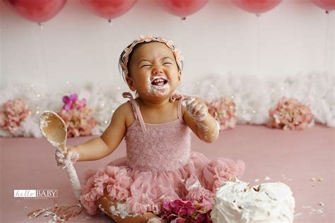 Cake Smash Photoshoot Tips To Make Yours A Success